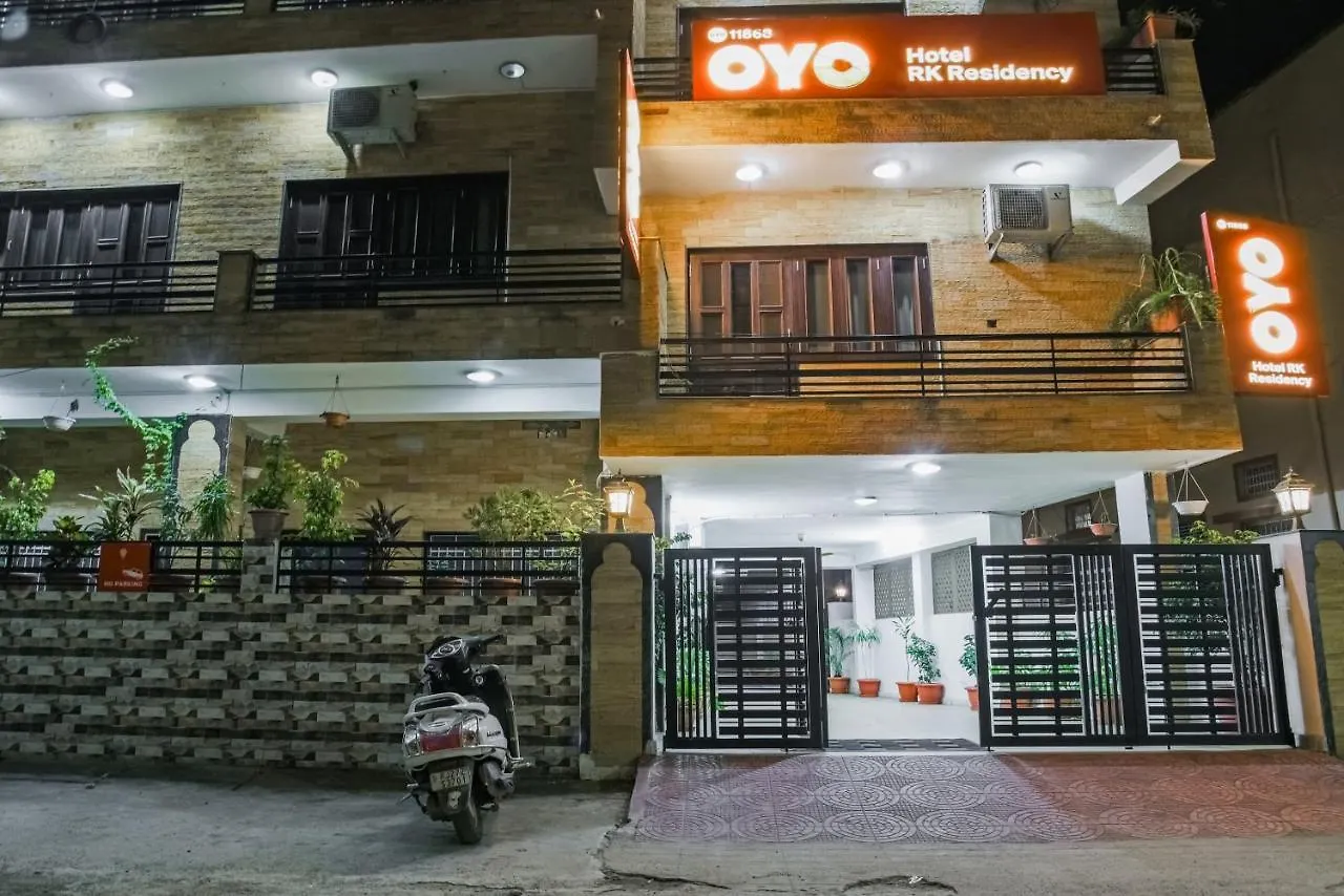 Oyo 11868 Rk Residency Hotel Udaipur